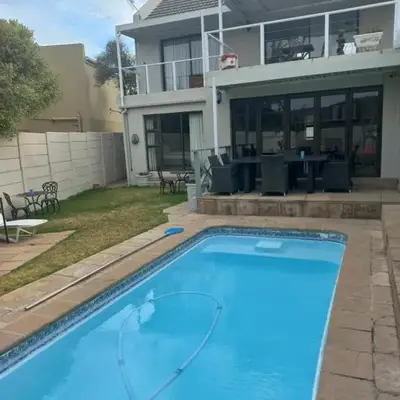 Crystal Villa Guesthouse