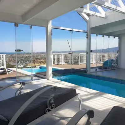 'The Bolussi Beachhouse'