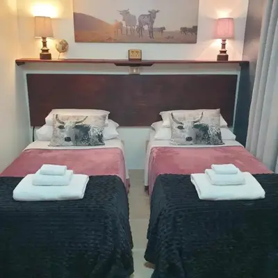 Hibiscus B&B