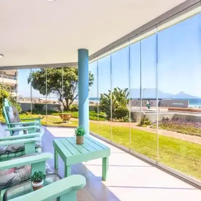 El Mufasa beachfront apartment with stunning views