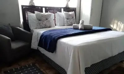 Gallery image of APHIROOM GUESTHOUSE in Cape Town