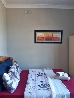 Gallery image of APHIROOM GUESTHOUSE in Cape Town