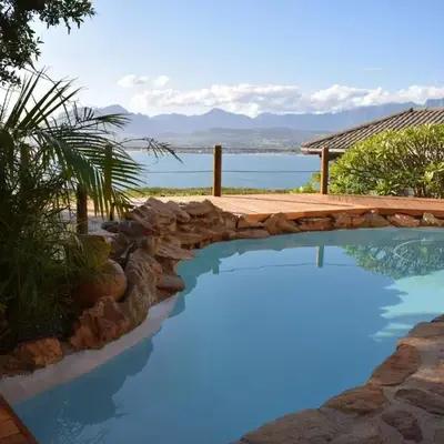 Artists Cottages Gordon's Bay