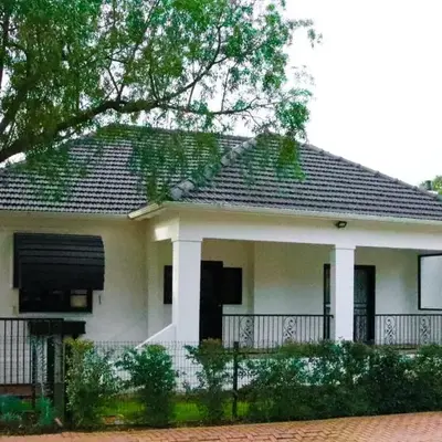 Villa Des Roses