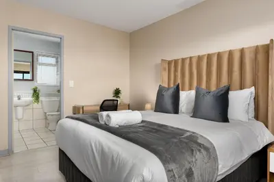 Gallery image of Knightsbridge W404 in Cape Town