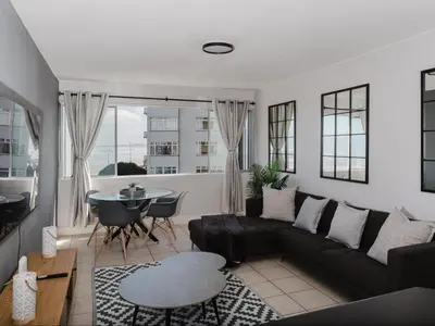 Gallery image of Romilly 32 Beachfront in Cape Town