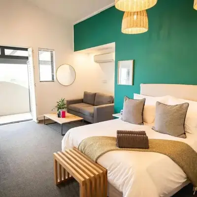 Studio 7 - Hermanus Waterfront Apartments