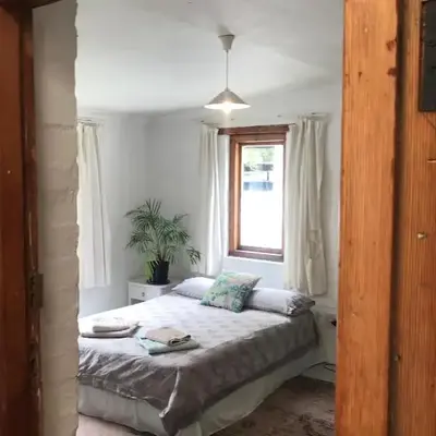 Awesome room in surf house