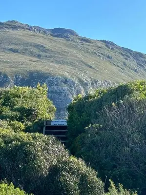 Gallery image of Beachside cottage with breathtaking views in Bettyʼs Bay