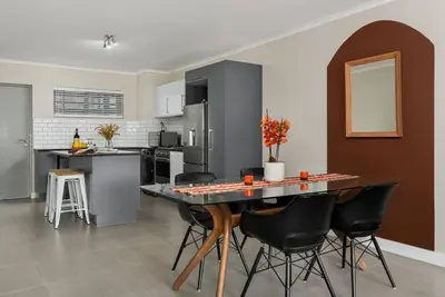 Gallery image of Terraces 222 in Cape Town