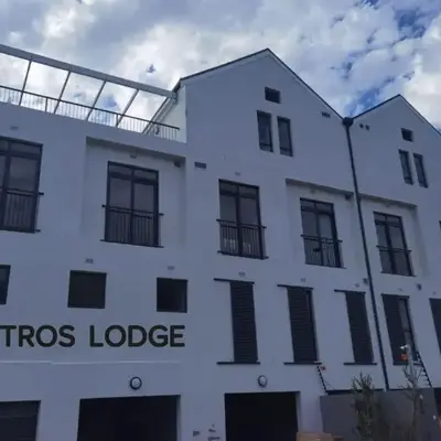 Astros Lodge