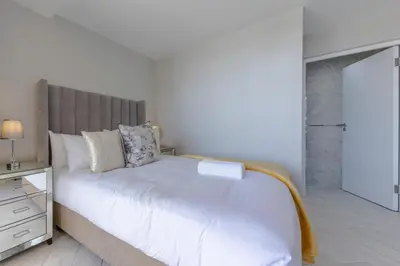 Gallery image of Lagoon Beach Luxury Apartments in Cape Town
