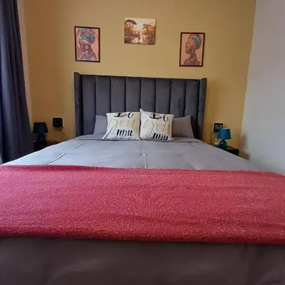 Oakway Guest Suite 2 Beds 1Bath Aircon Kitchen Private