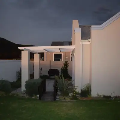 PROVIDENCE VILLA -Tranquil