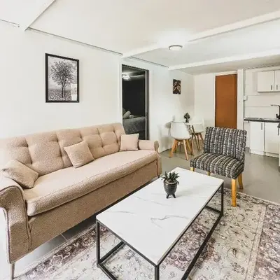 Cedar Apartments on Century City