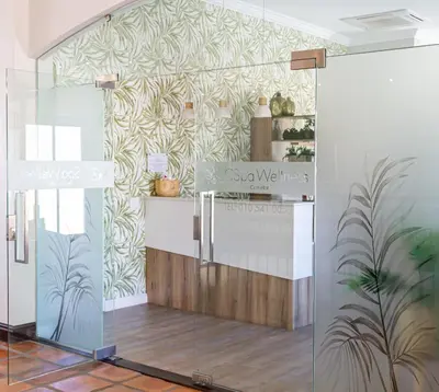 a room with a kitchen with a counter at Winelands Golf Lodges 33 in Stellenbosch