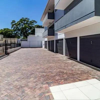 FamoHof Apartments