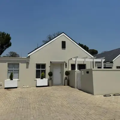 Avalon 4 Bed 4 Bath House in residential security Estate