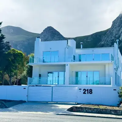 Peach On Beach Boutique Apartments
