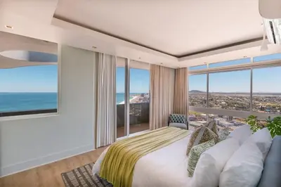 Gallery image of Blouberg Penthouse with Pool by HMH Horizon Bay 1701 in Cape Town