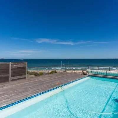 Stylish 2-Bedroom Sea-View Apartment Horizon Bay Blouberg Beachfront