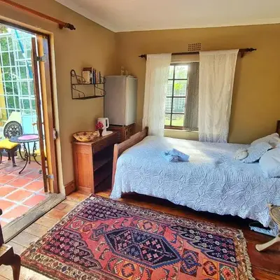 Sunbird room