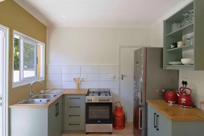 Gallery image of Brander Beachshack in Hermanus