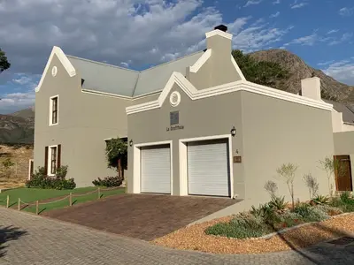 Gallery image of La Gratitude Self catering cottage in Franschhoek