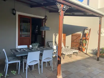 Gallery image of La Gratitude Self catering cottage in Franschhoek