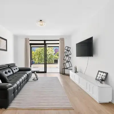 Modern Luxury 2BR Island Club Century City