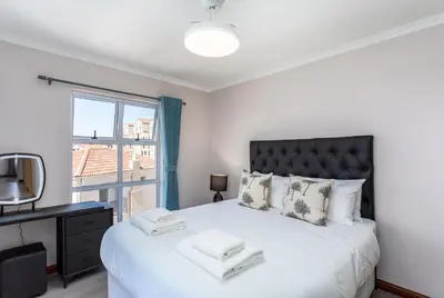 Gallery image of Villa Italia 836 by CTHA in Cape Town