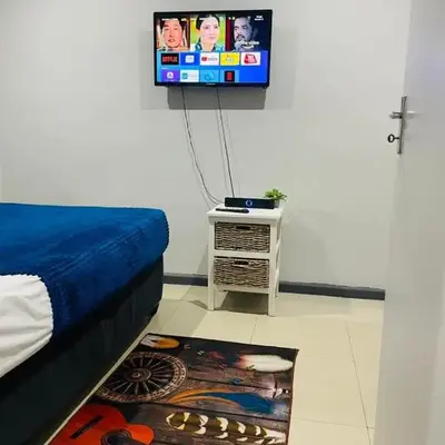 A guesthouse & Dormitory beds Claremont