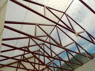 a view of the top of a metal structure at Sky house on Clarens in Bettyʼs Bay