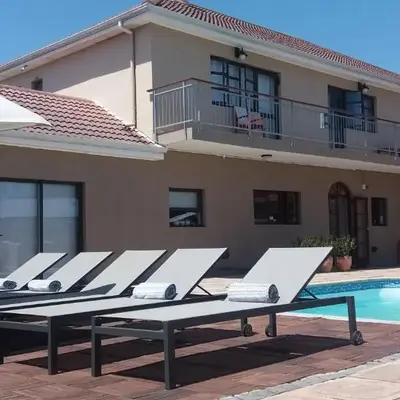 La Roche Guest House