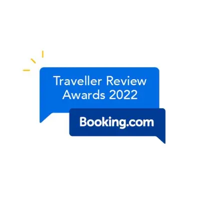 a blue speech bubble with the travel review awards text at Pelican Accommodation Ottery in Cape Town