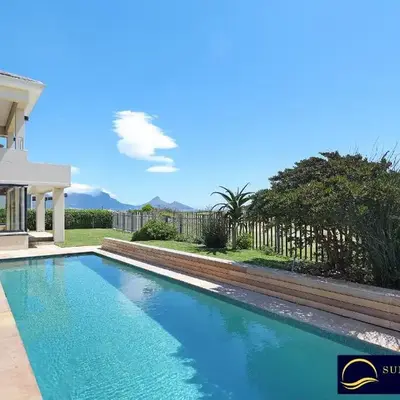 Kite Surfers Beach Villa
