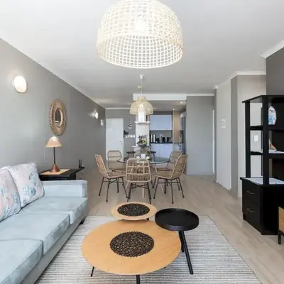 Horizon Bay 301 by CTHA