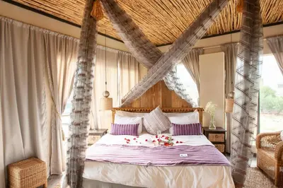 Gallery image of Bedrock Executive Top Floor En-Suite Studio in Cape Town