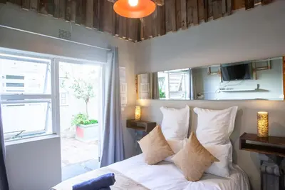 Gallery image of Bedrock Double En-Suite Studio in Cape Town