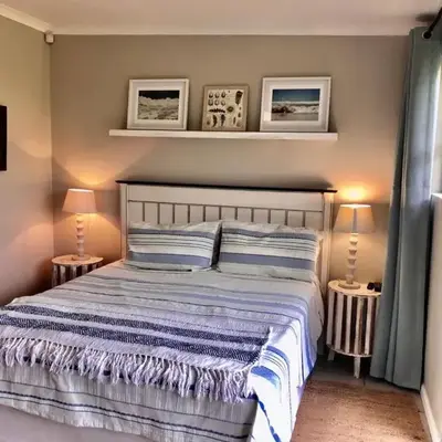 The West Wing guest suite. Pringle Bay.