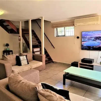 Walters Lane Deluxe Garden Apartment 3 - No loadshedding