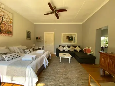 Gallery image of Vredelust Cottage in Bellville