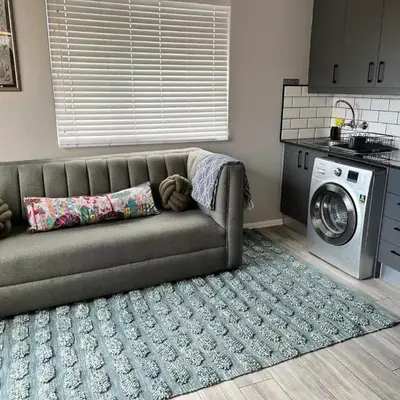 Marbella - Cozy studio in Heart of Table View
