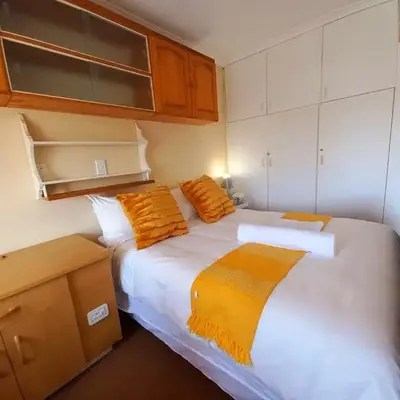 Cozy Strand Beach Getaway - Studio Apartment