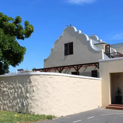 Classic Cape Dutch Studio Apartment