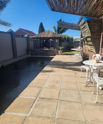 Gallery image of The Wooden Leg Guesthouse in Kleinmond